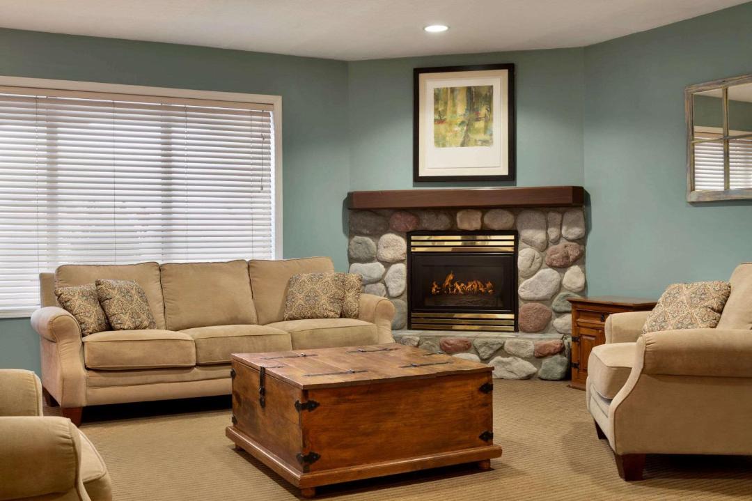Photo of Livingroom in Edson