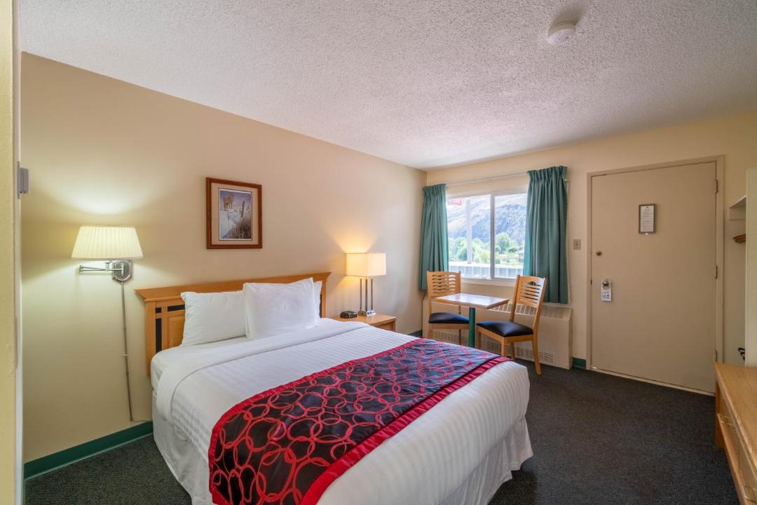 Photo of Bedroom in Cache Creek