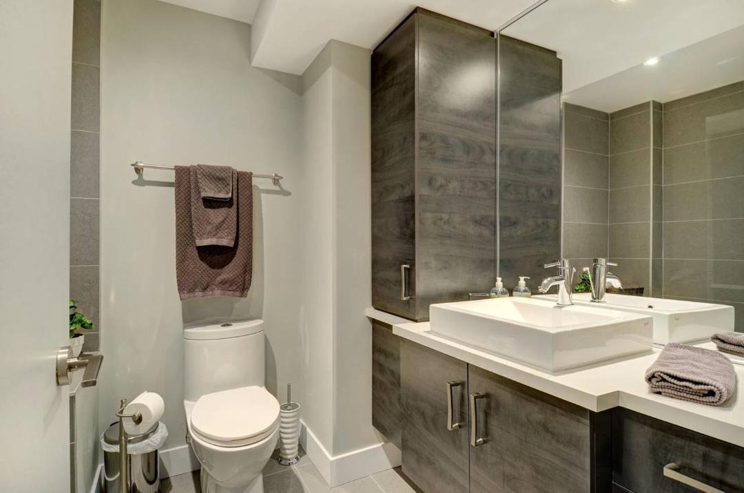 Photo of Bathroom in Lower Town