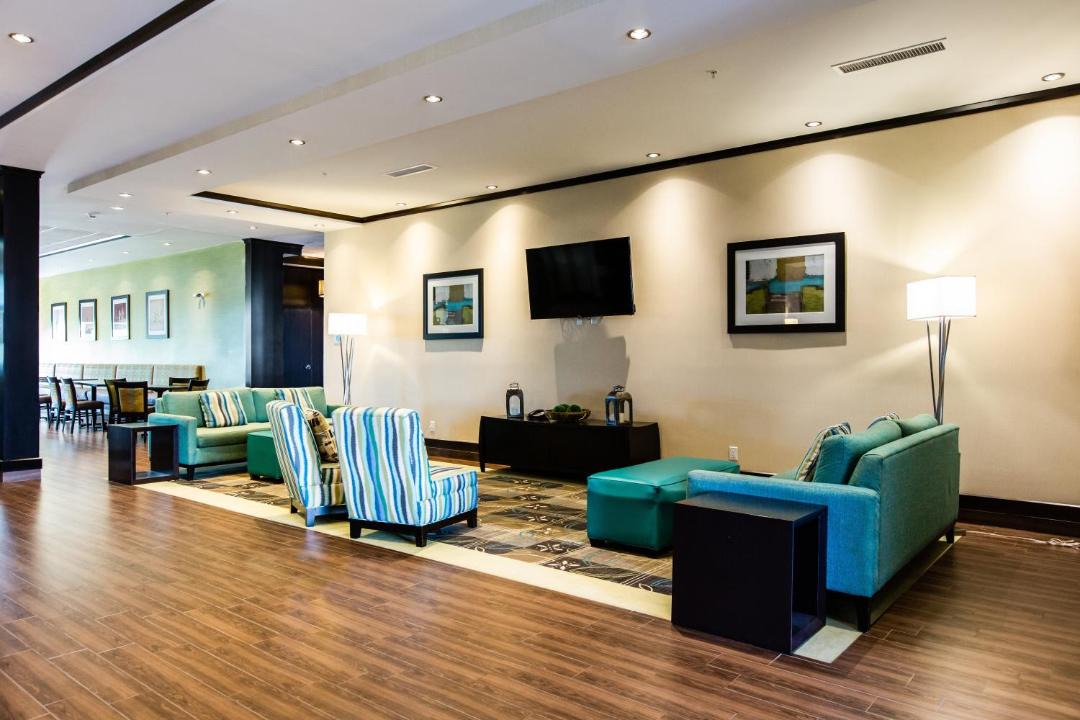 Photo of Livingroom in Spruce Grove