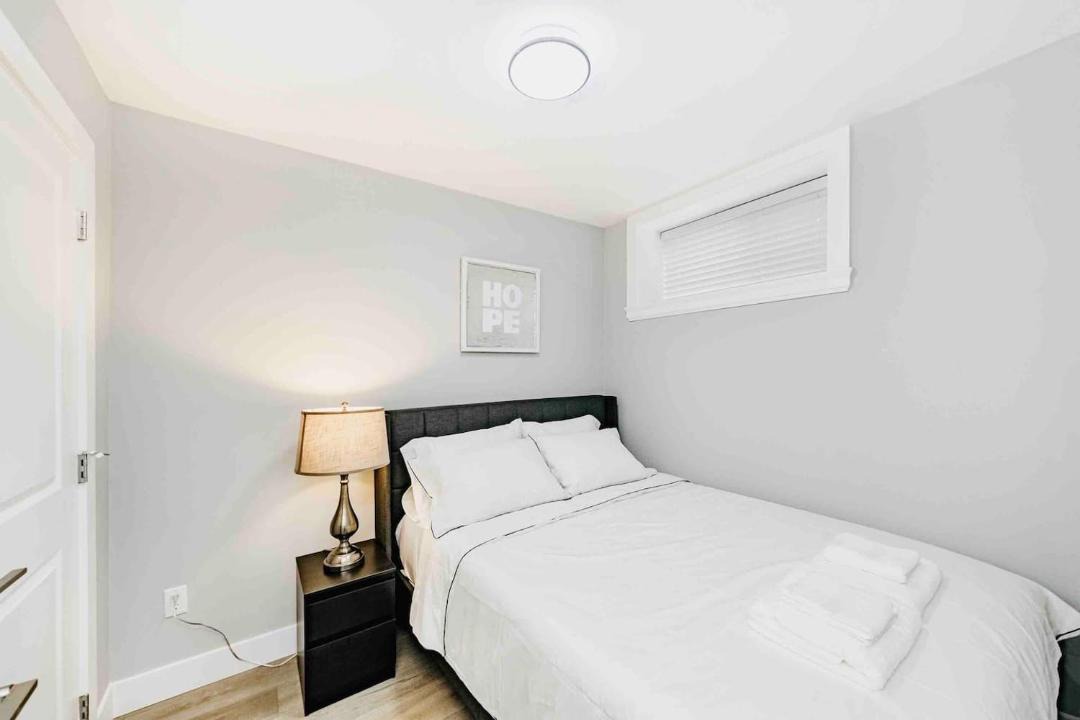 Photo of Bedroom in East Side