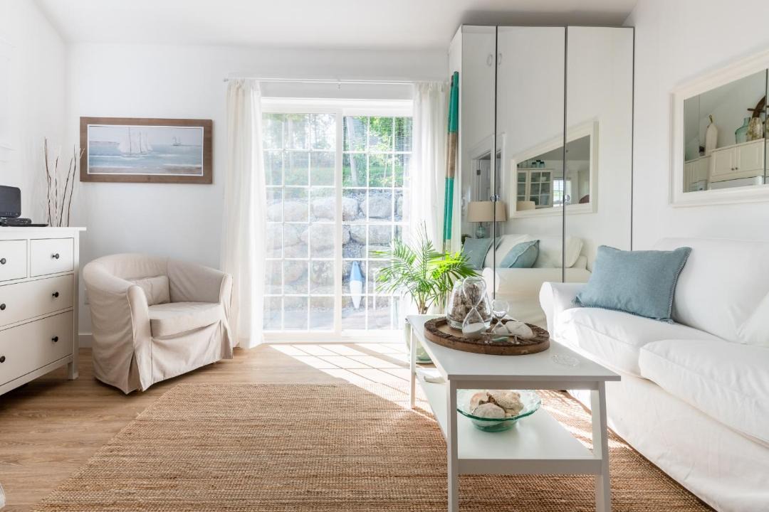 Photo of Livingroom in Mahone Bay