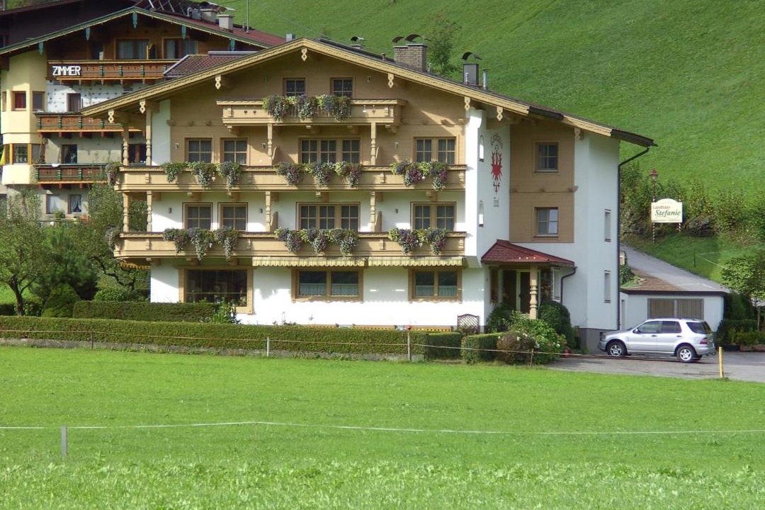 Photo of Others in Zellbergeben