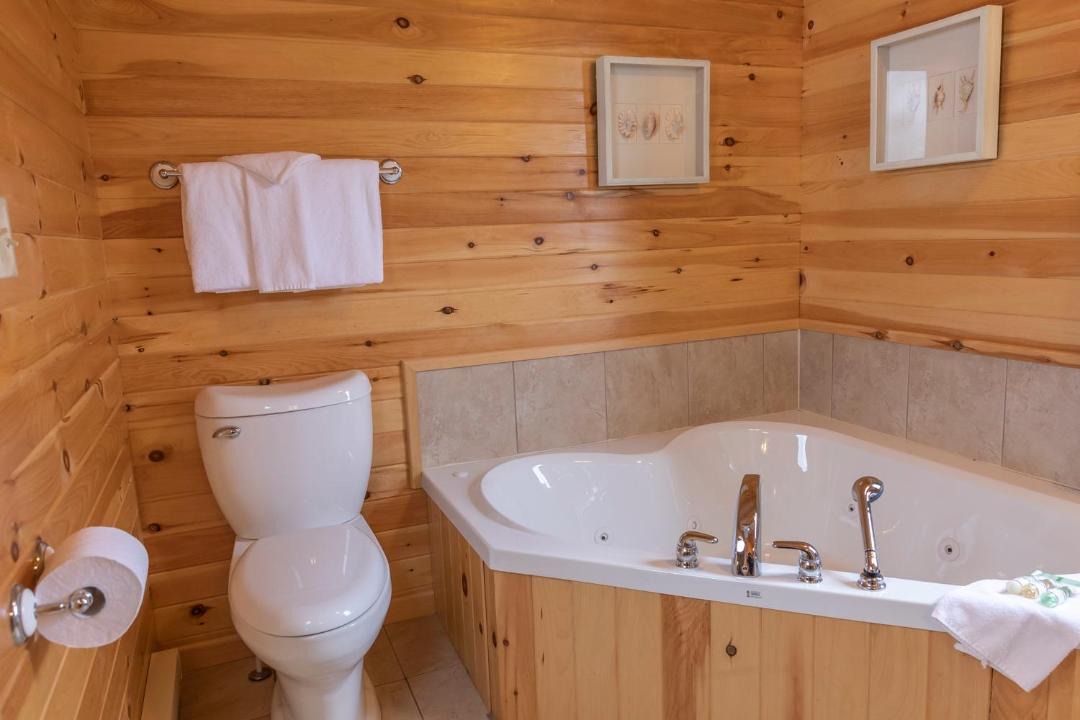 Photo of Bathroom in Green Gables