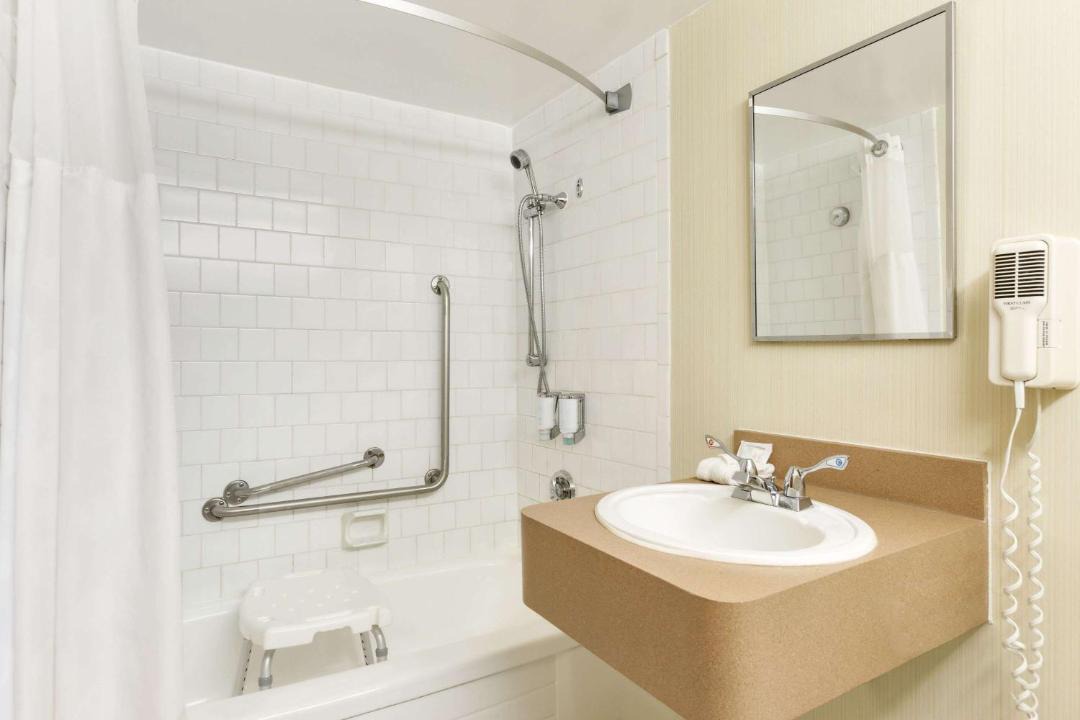 Photo of Bathroom in Belleville