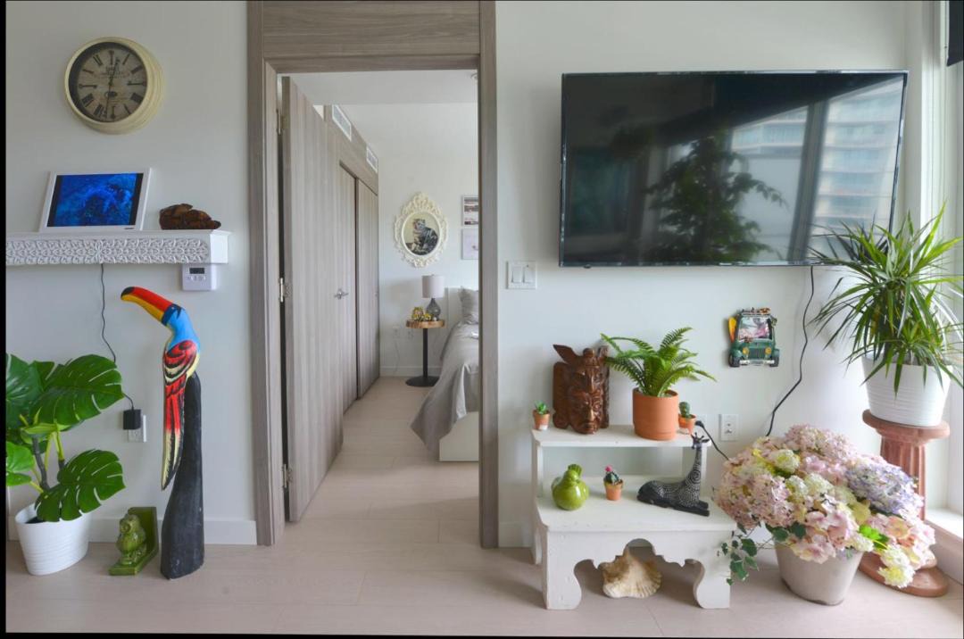 Photo of Livingroom in Marpole