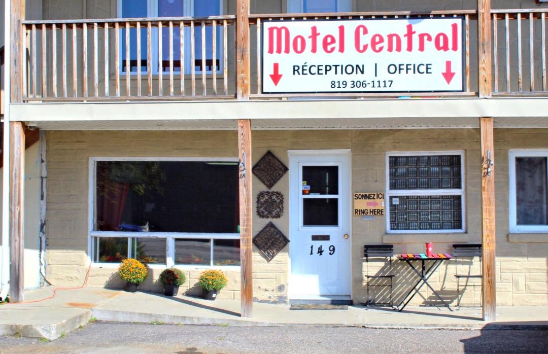 Photo of Buildings in Maniwaki