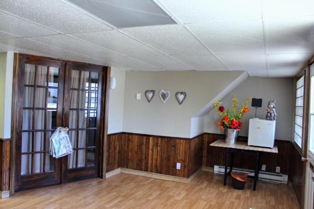Photo of Livingroom in Maniwaki