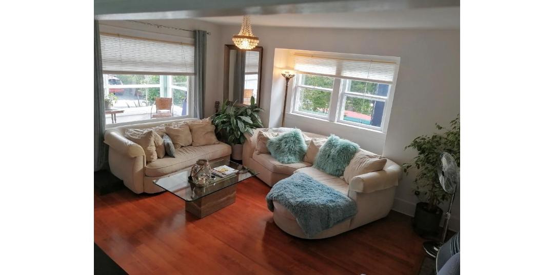 Photo of Livingroom in Fernwood