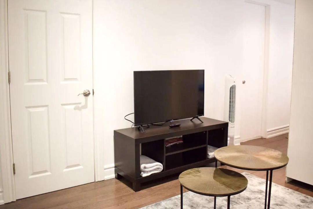 Photo of Livingroom in High Park North