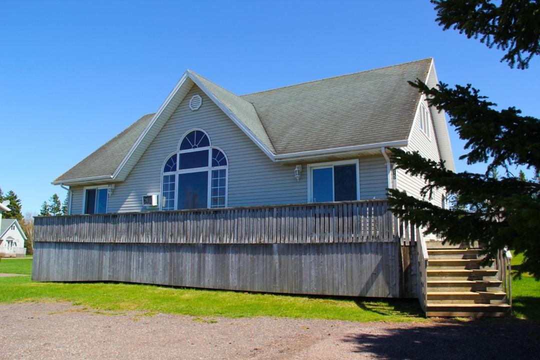 Photo of Buildings in Cavendish