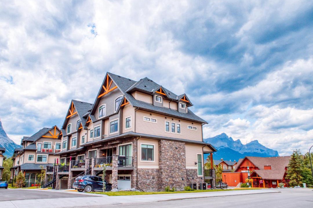 Photo of Others in Canmore