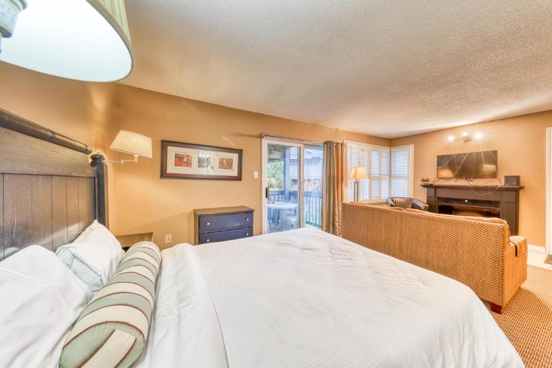Photo of Bedroom in Craigleith