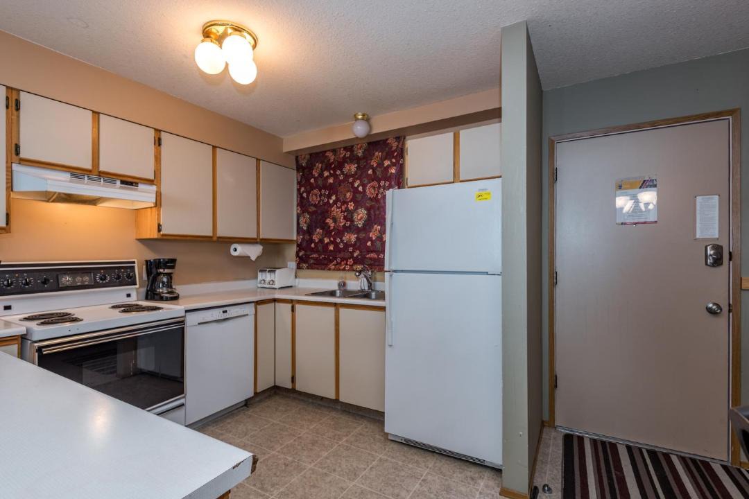 Photo of Kitchen in Silver Star Mountain