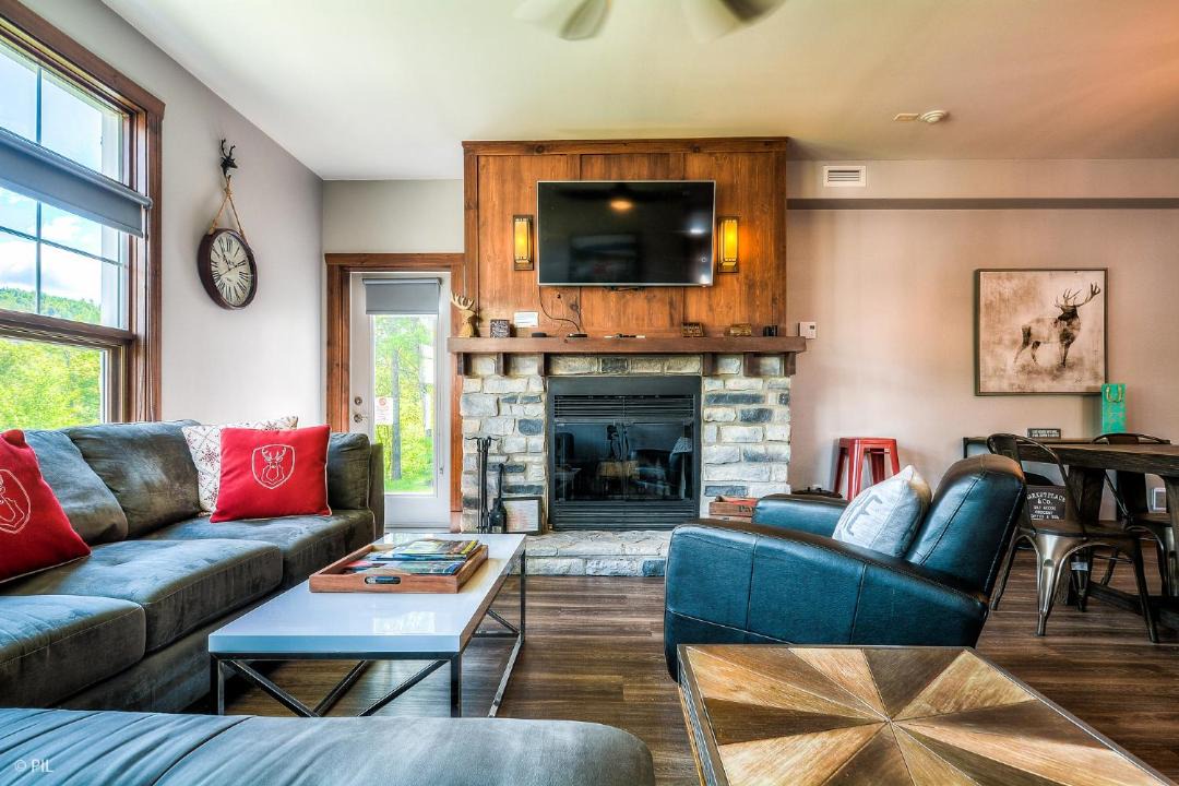 Photo of Livingroom in Tremblant-Les-Eaux