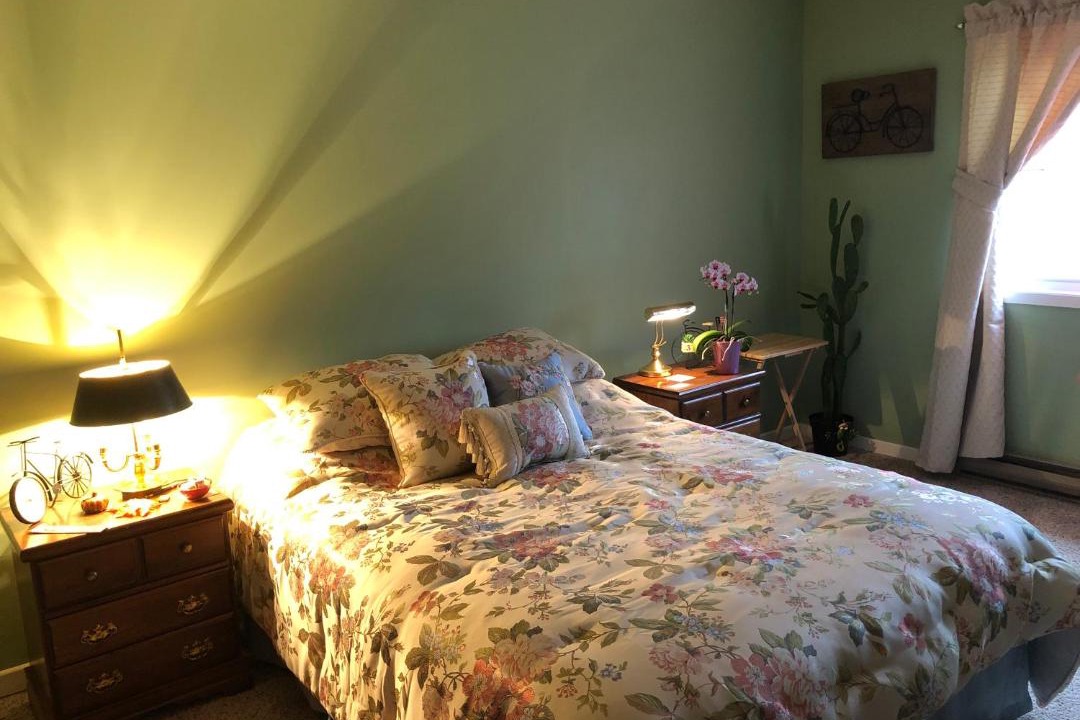 Photo of Bedroom in Crystal Beach