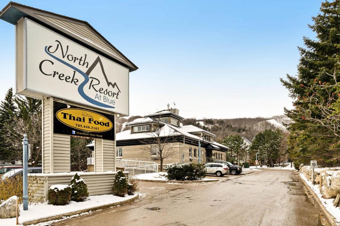 Photo of Buildings in Craigleith
