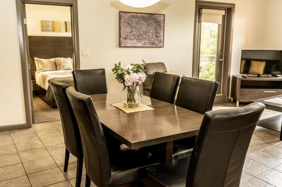 Photo of Livingroom in South Pandosy