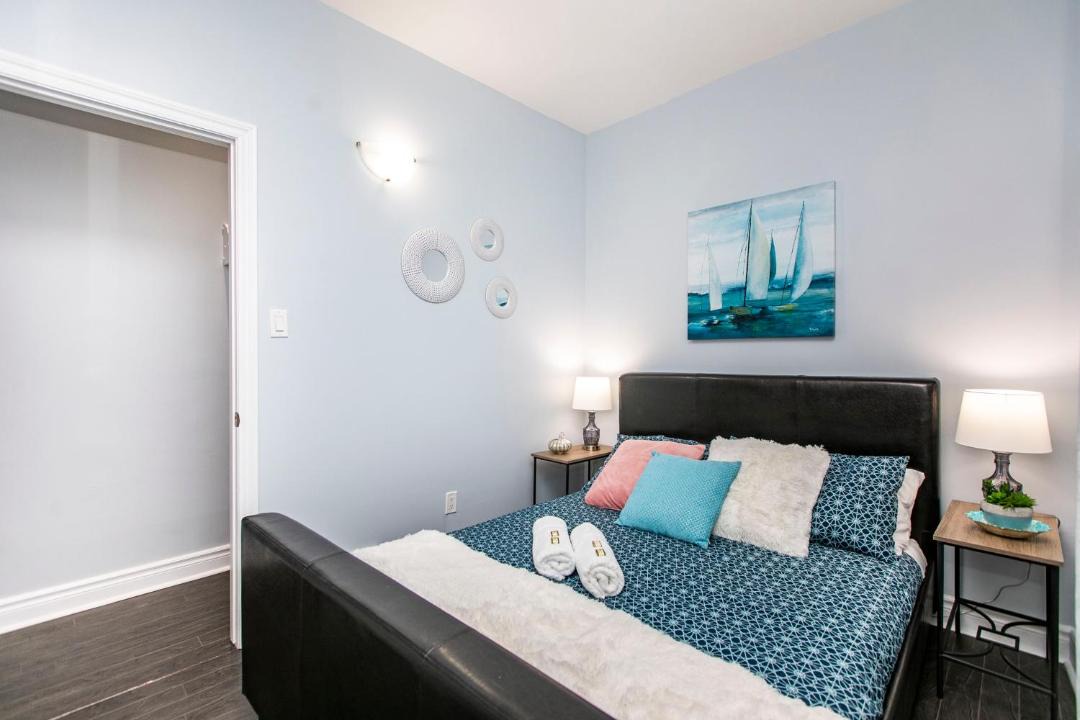 Photo of Bedroom in Centretown West