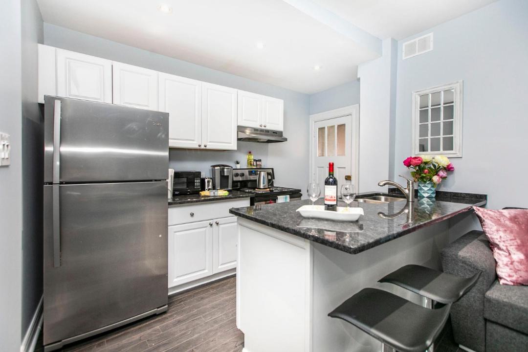 Photo of Kitchen in Centretown West