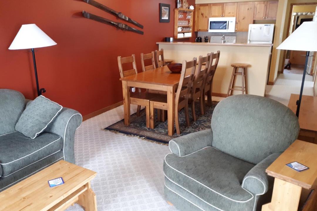 Photo of Livingroom in Silver Star Mountain
