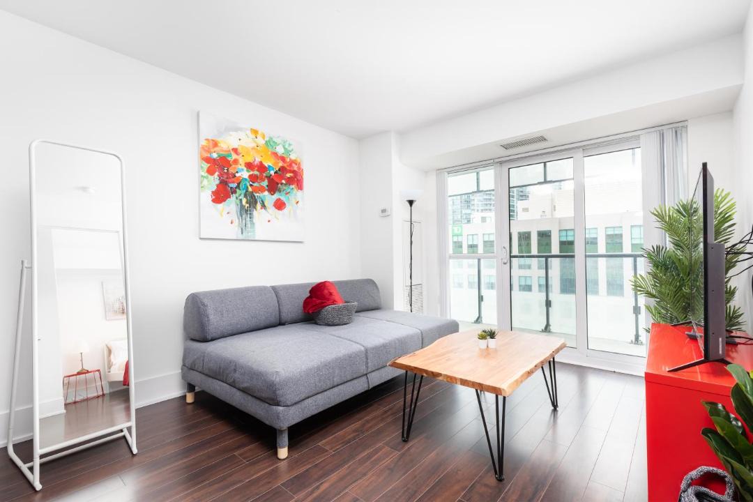 Photo of Livingroom in Toronto Entertainment District