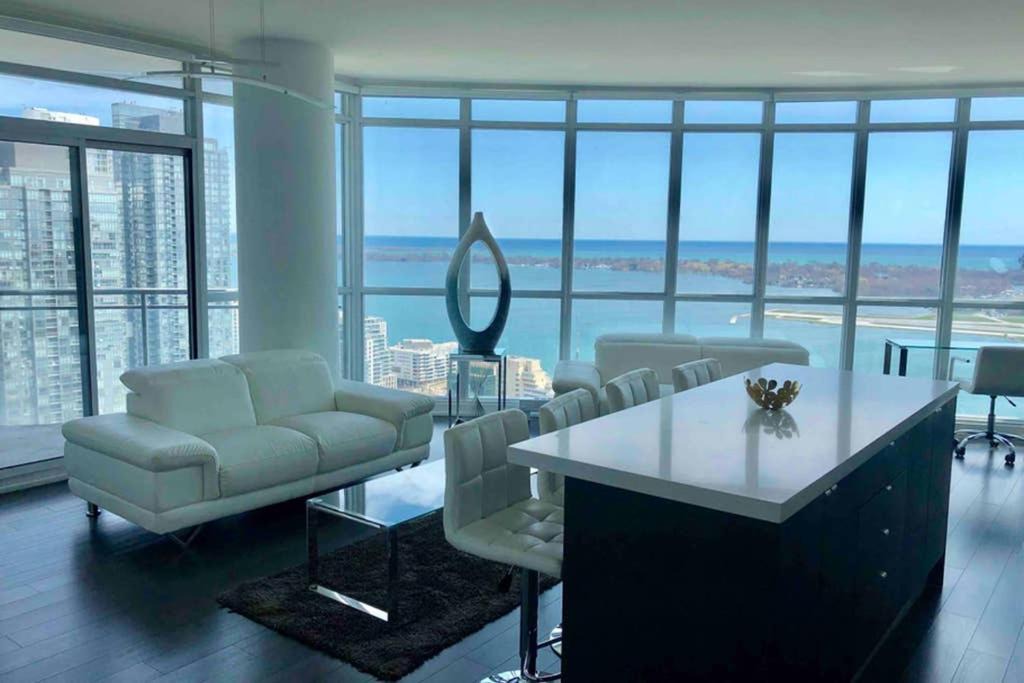 Photo of Livingroom in CityPlace