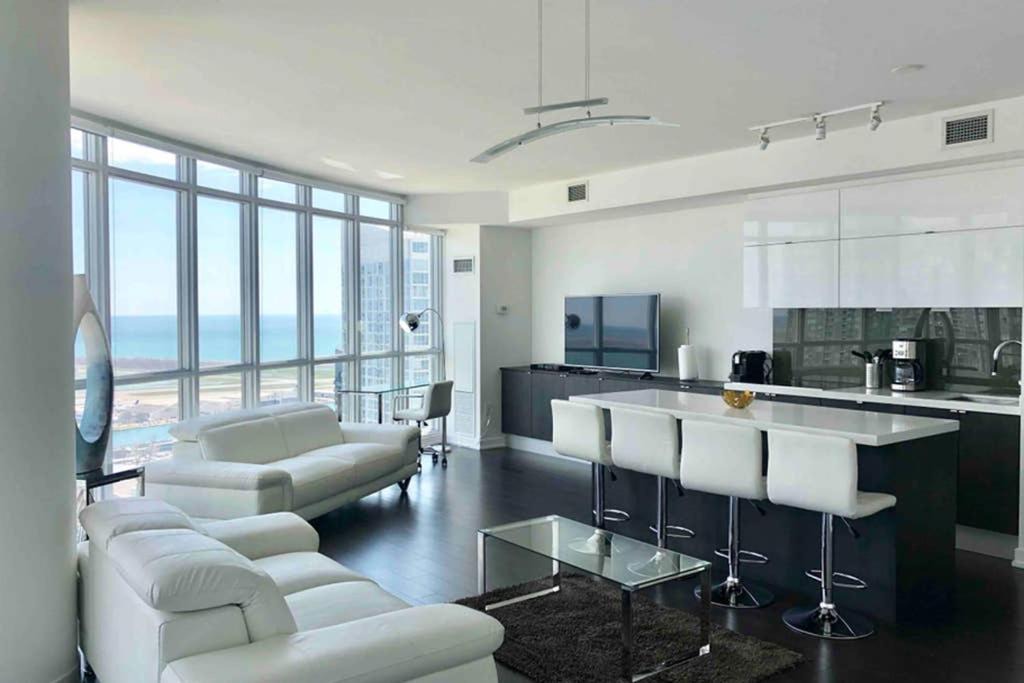 Photo of Livingroom in CityPlace