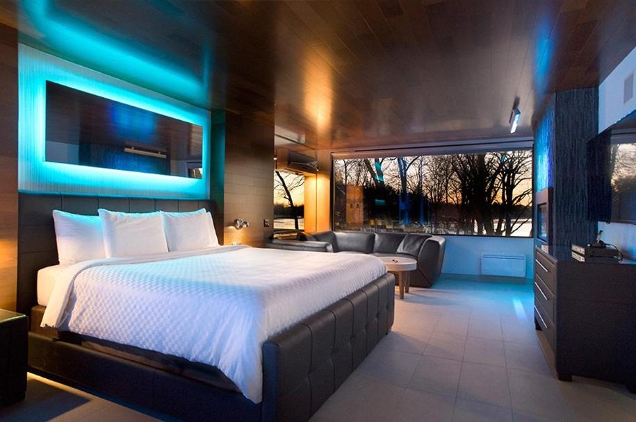 Photo of Bedroom in Rosemere