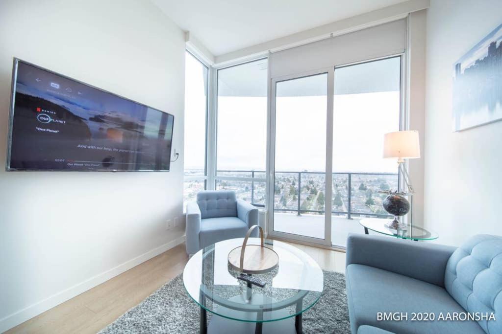 Photo of Livingroom in Marpole