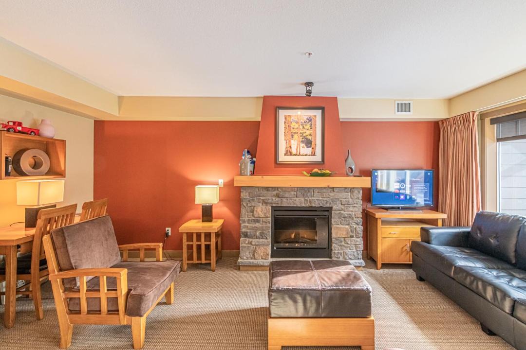 Photo of Livingroom in Copperstone Resort
