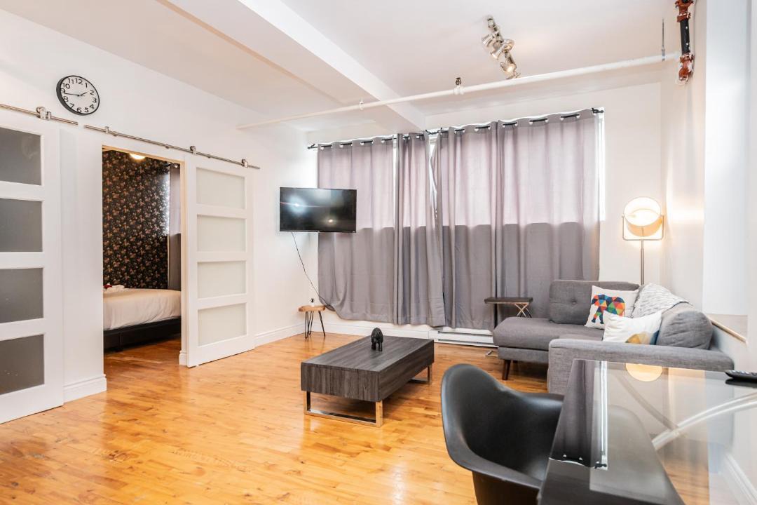 Photo of Livingroom in Mile End
