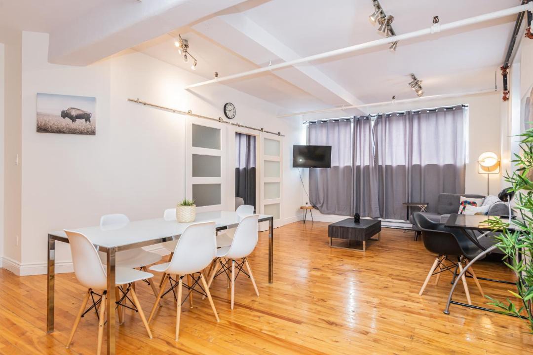Photo of Livingroom in Mile End