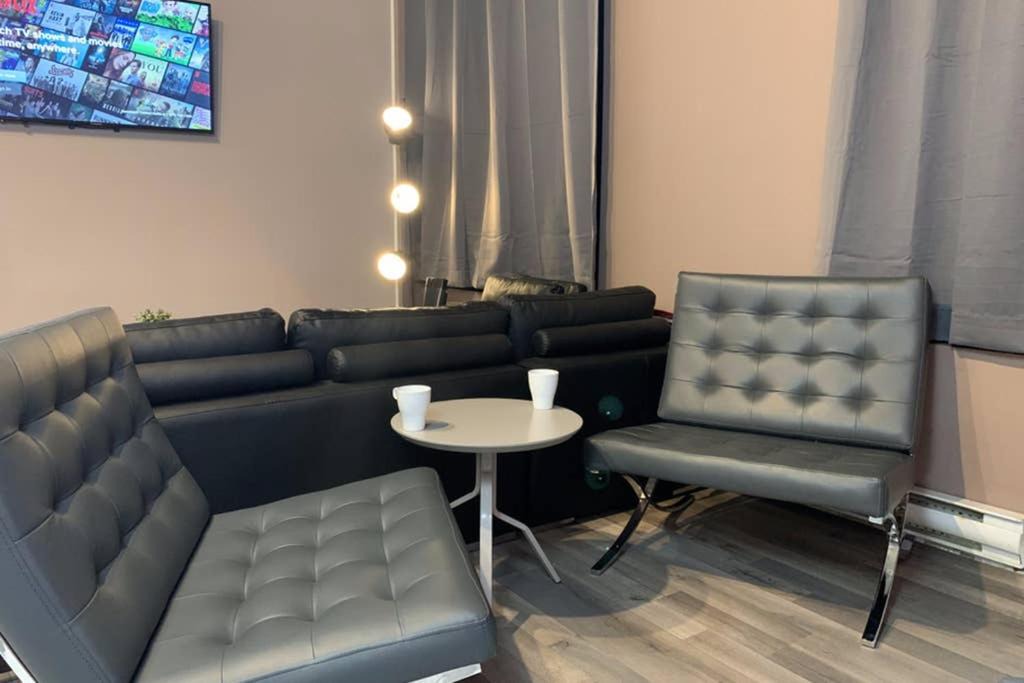 Photo of Livingroom in Downtown Edmonton