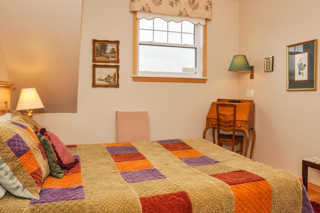 Photo of Bedroom in North River Bridge