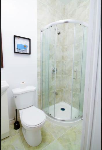 Photo of Bathroom in Kensington Market