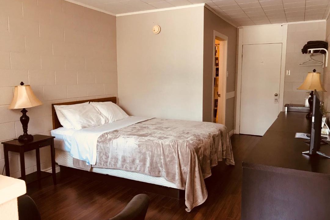 Photo of Bedroom in Manitou