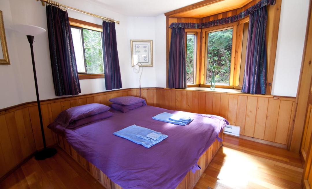 Photo of Bedroom in Powell River