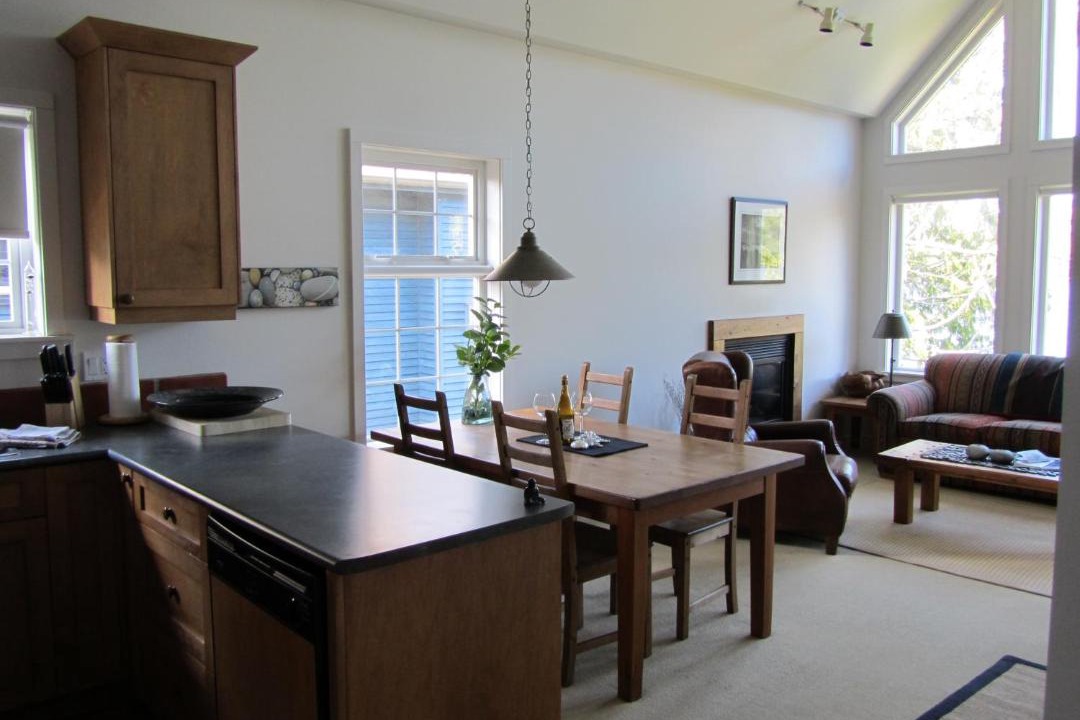 Photo of Livingroom in Ucluelet