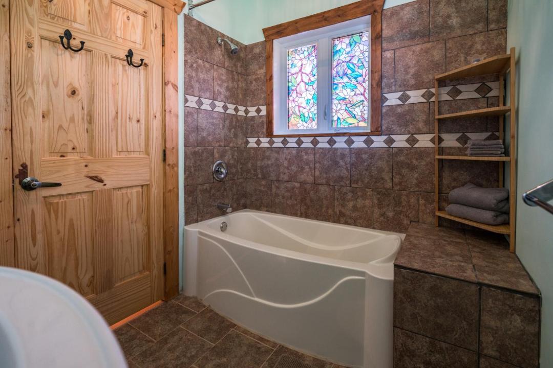 Photo of Bathroom in L'Islet Regional County Municipality