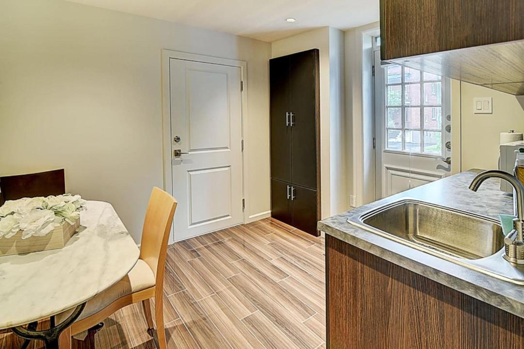 Photo of Bedroom in Outremont