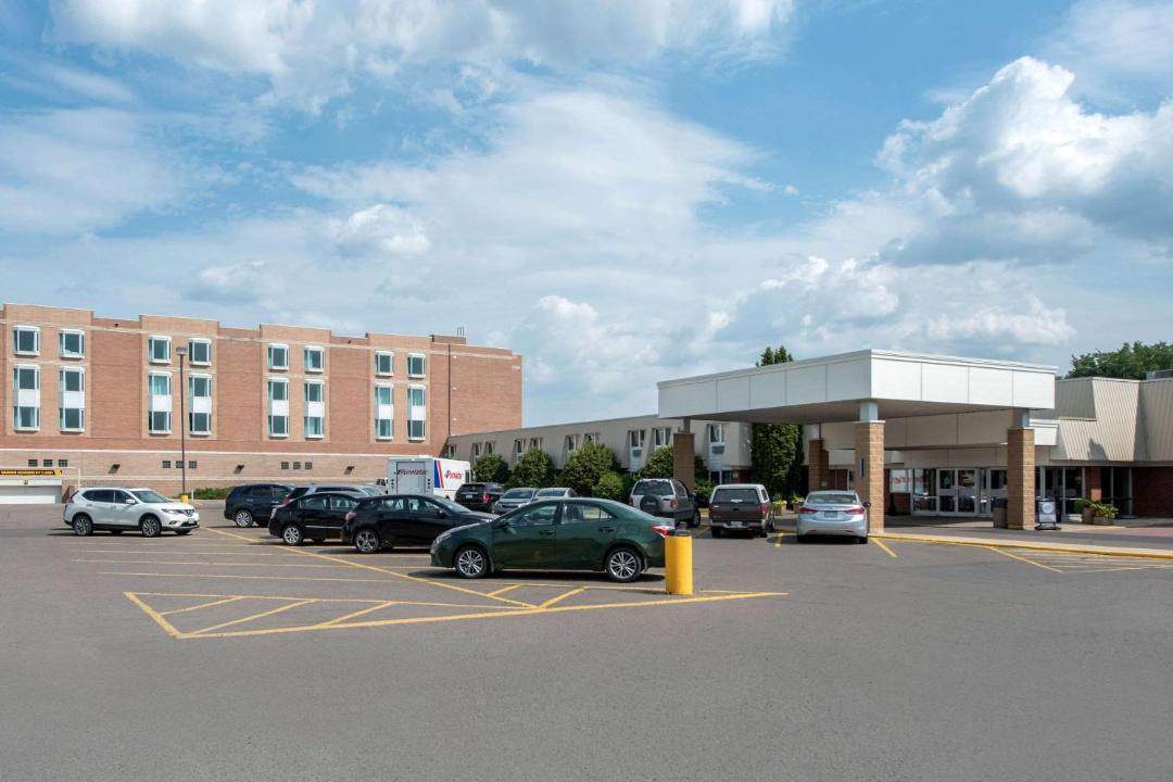 Photo of Buildings in Brandon