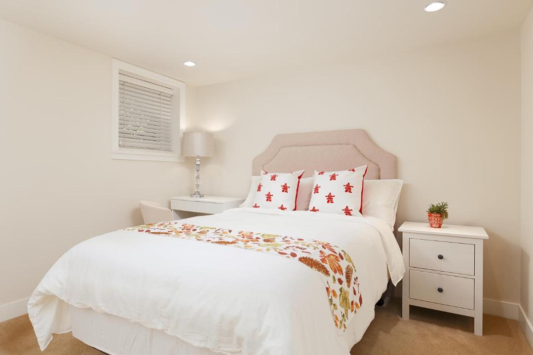 Photo of Bedroom in Riley Park-Little Mountain