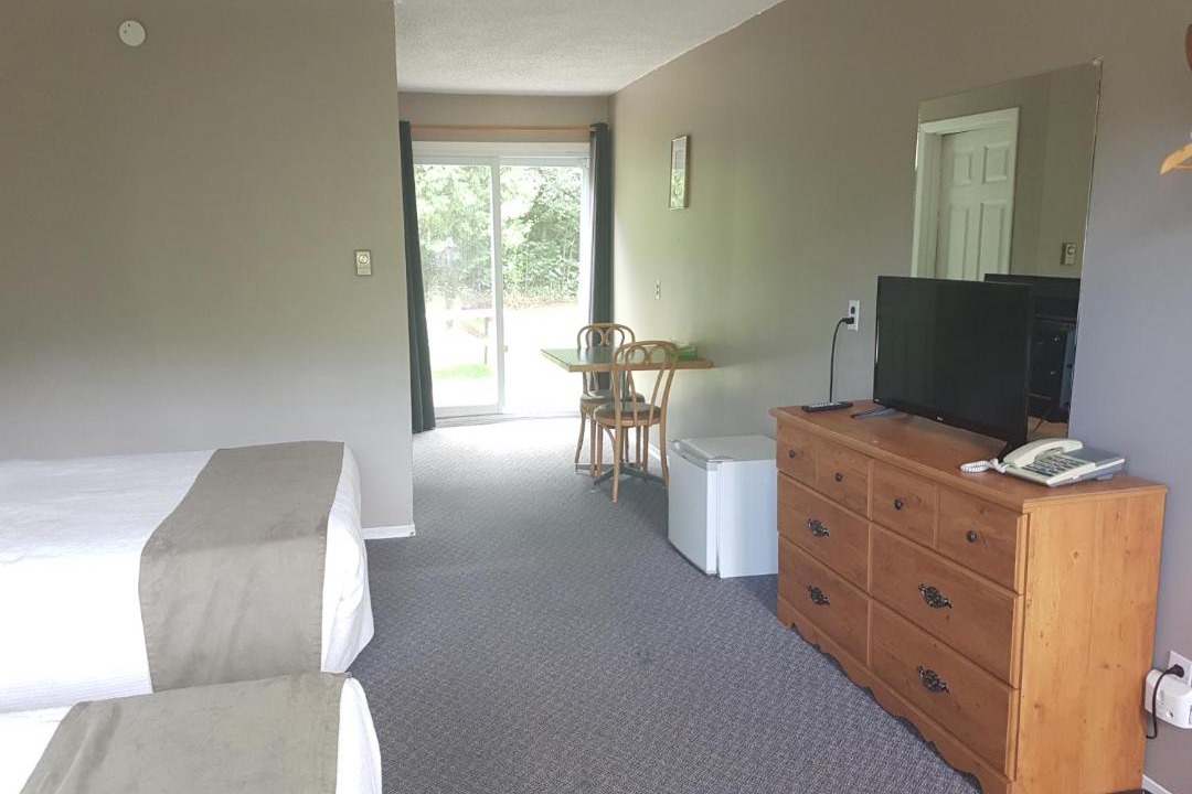 Photo of Bedroom in Wiarton