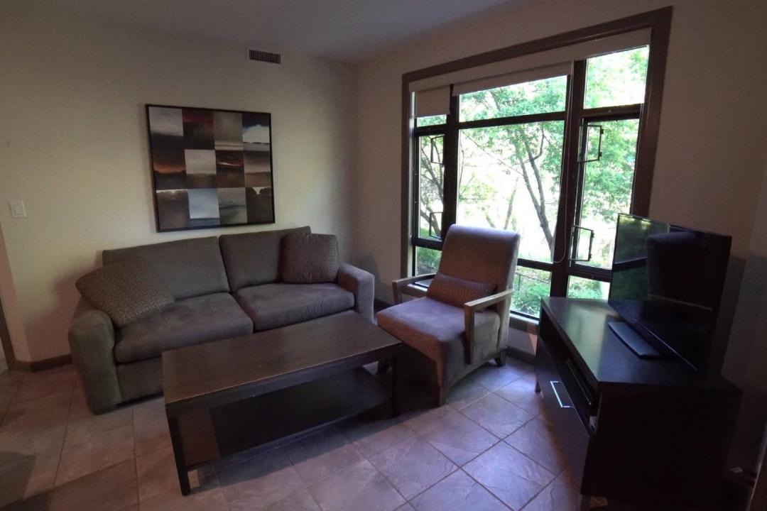 Photo of Livingroom in South Pandosy