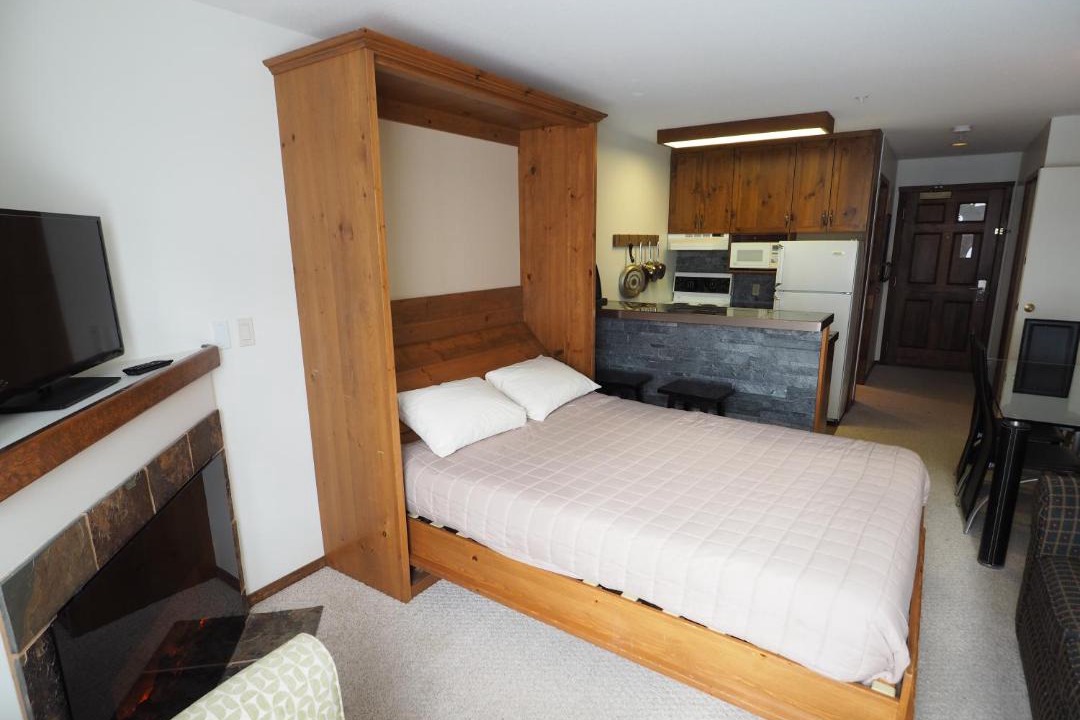 Photo of Bedroom in Okanagan-Similkameen