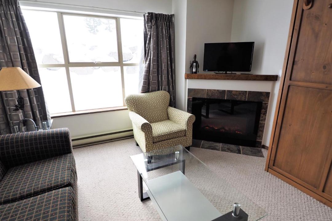 Photo of Livingroom in Okanagan-Similkameen