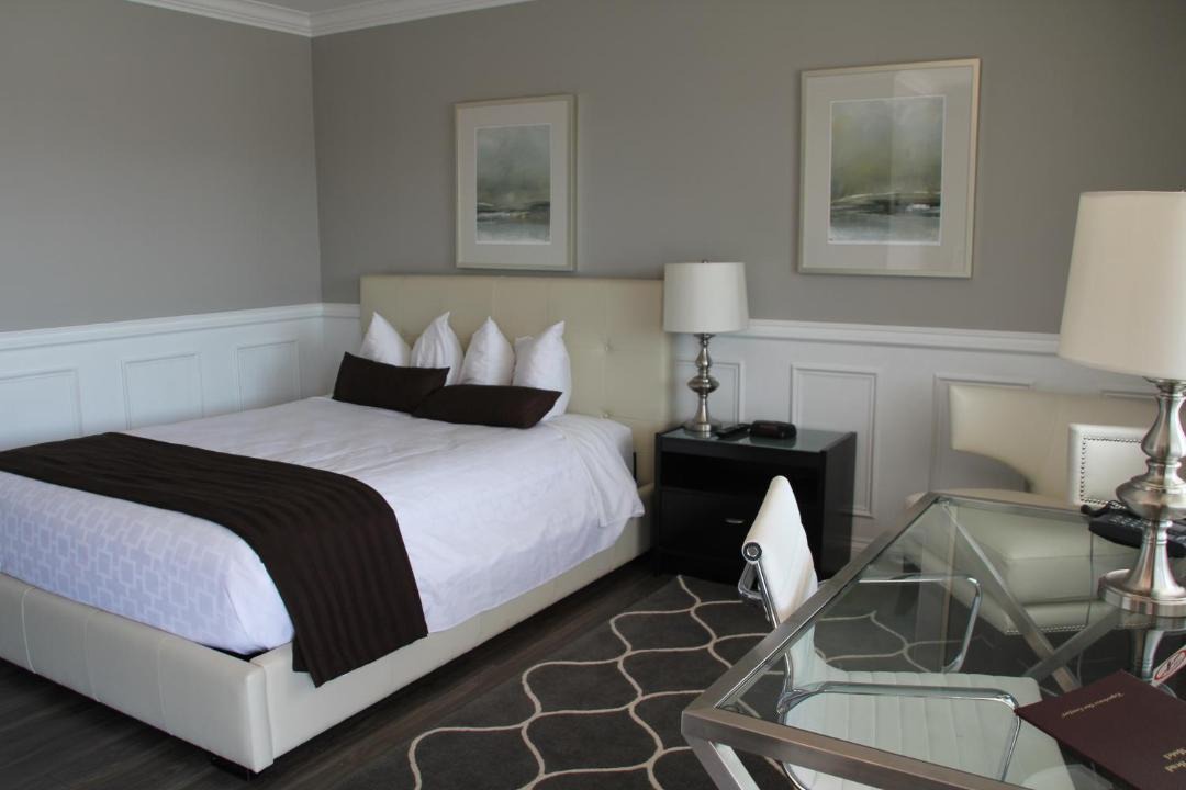 Photo of Bedroom in Truro
