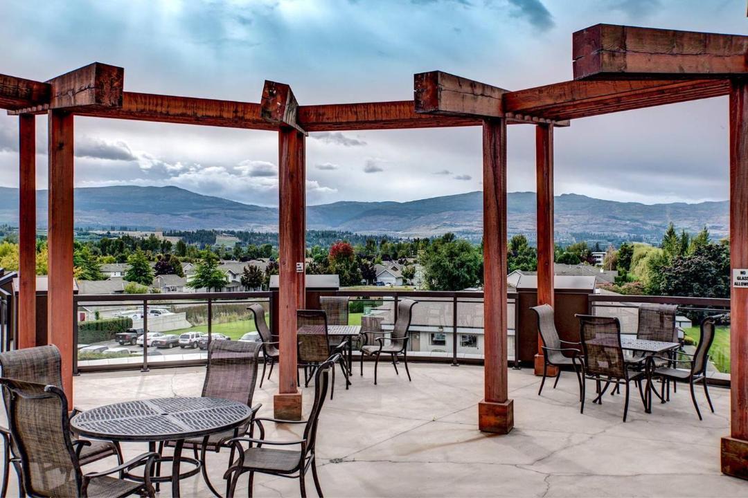 Photo of Patio Balcony in South Pandosy