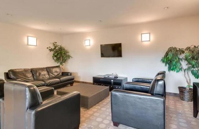 Photo of Livingroom in South Pandosy